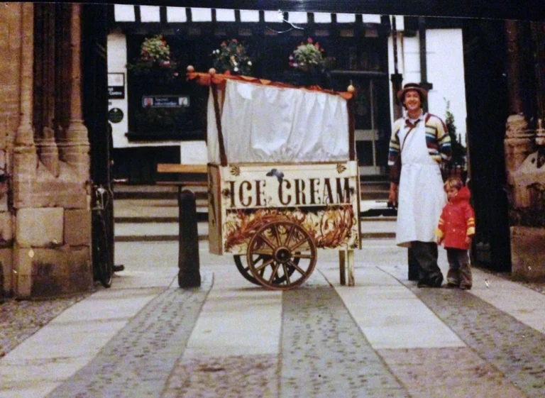 1984 norwich cathedral